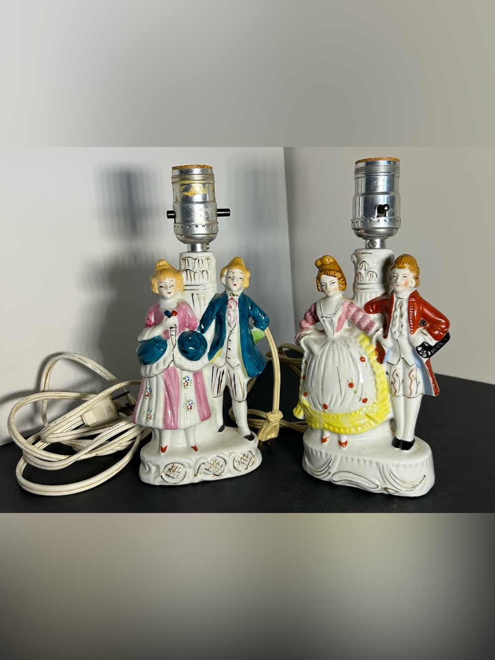 Vintage Victorian/Colonial Courting Couple Porcelain Boudoir Lamps